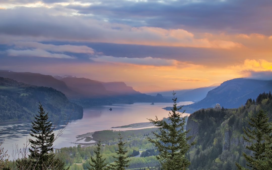 Lindblad-National Geographic team up with Food & Wine sailings through Pacific Northwest.